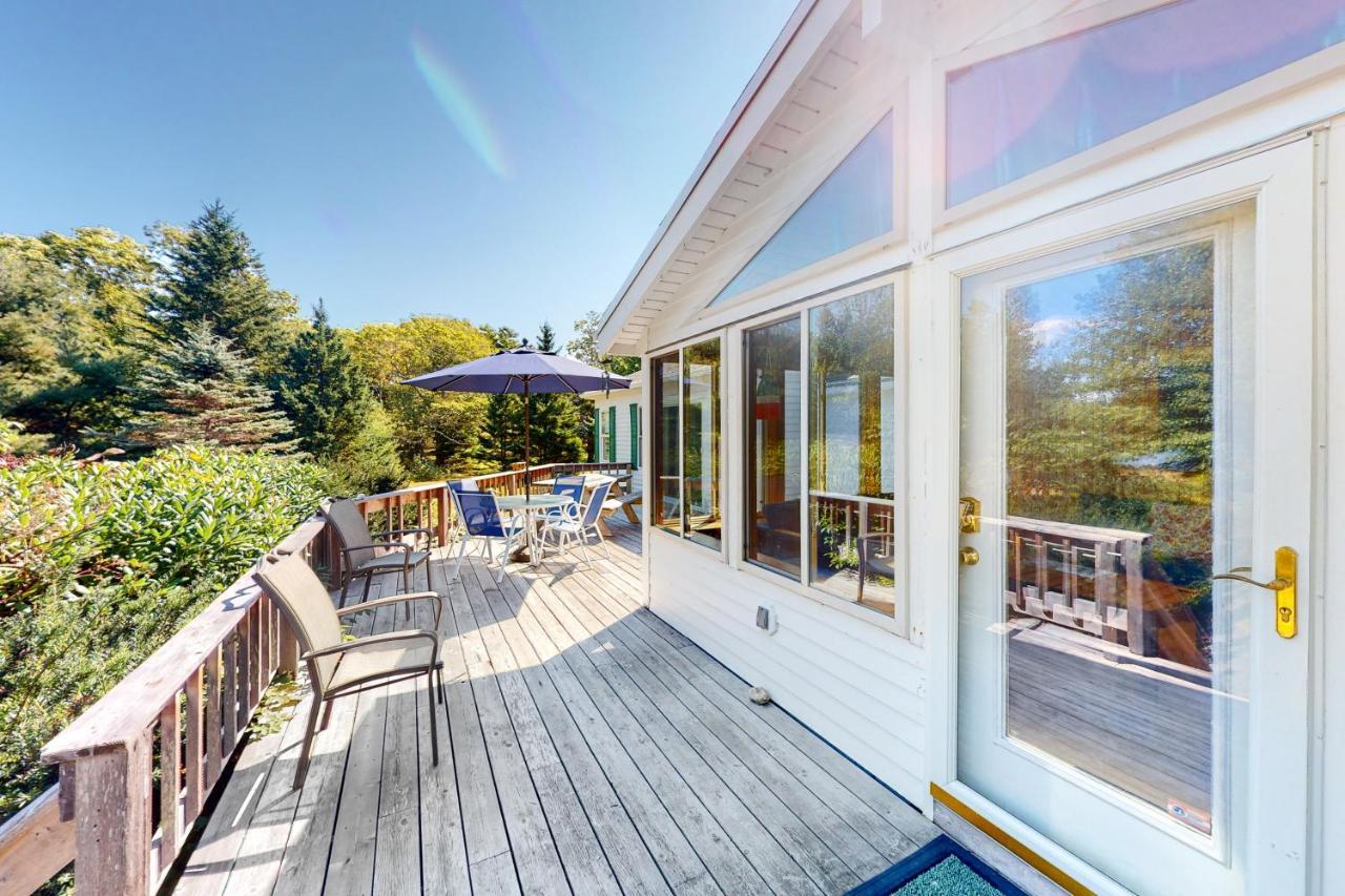 Murray Hill Waterside East Boothbay Exterior photo